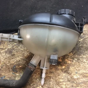 Mercedes-Benz C-Class W204 Radiator Expansion Tank – 2045000549